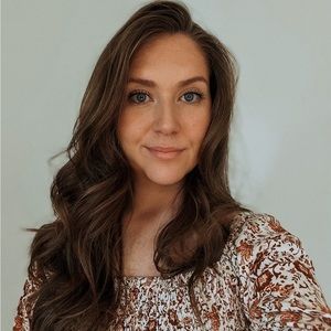 Meet your Posher, Abbygale